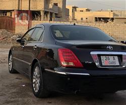 تۆیۆتا کراون